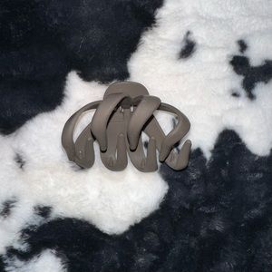 Thick Hair Claw Clip